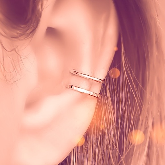 Contrast Double Ear Cuff - fake cartilage conch ear cuff clip on faux earring - Picture 1 of 8